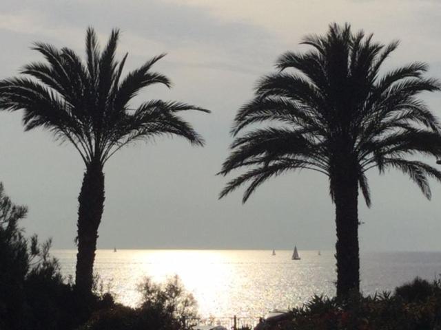 Sanarybeach Luaran gambar
